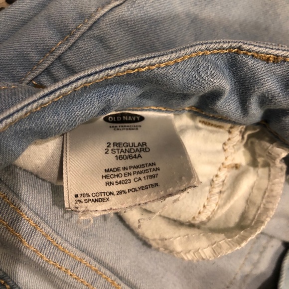 Old Navy Rockstar Mid-Rise Jeans - Picture 4 of 4